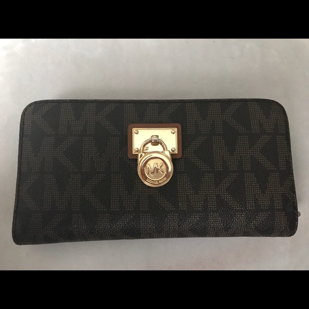 MK wallet