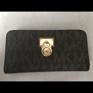 MK wallet