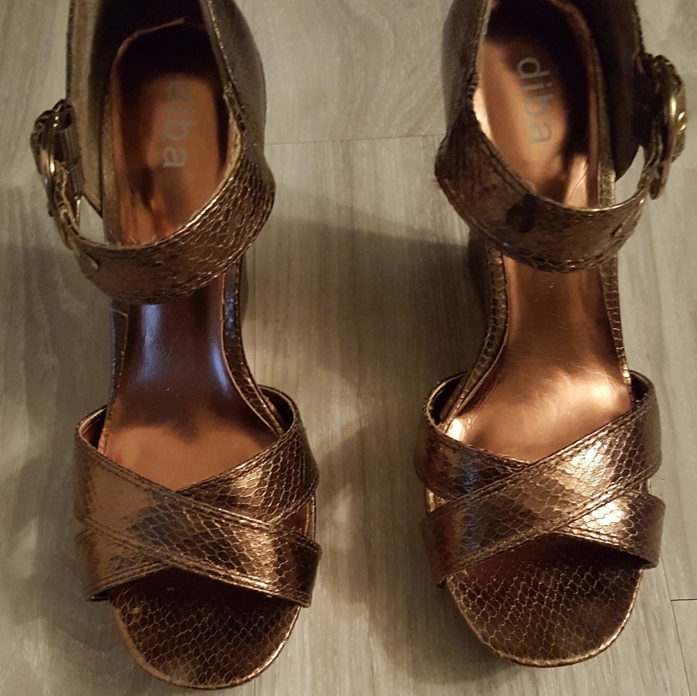 Bronze wedges size 8