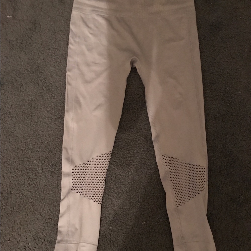 Julie seamless Capri tight. Size XS