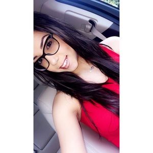 Meet your Posher, Alejandra