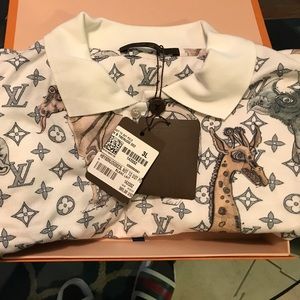 Louis Vuitton 3L men's shirt brand new with tag
