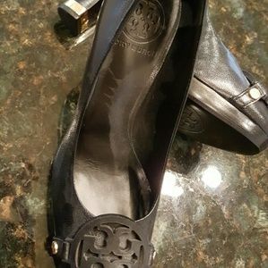 Tori Burch new size 6 1/2