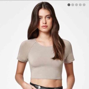 PacSun crop top NWT