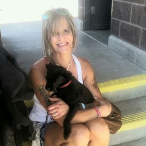 Meet your Posher, Danielle