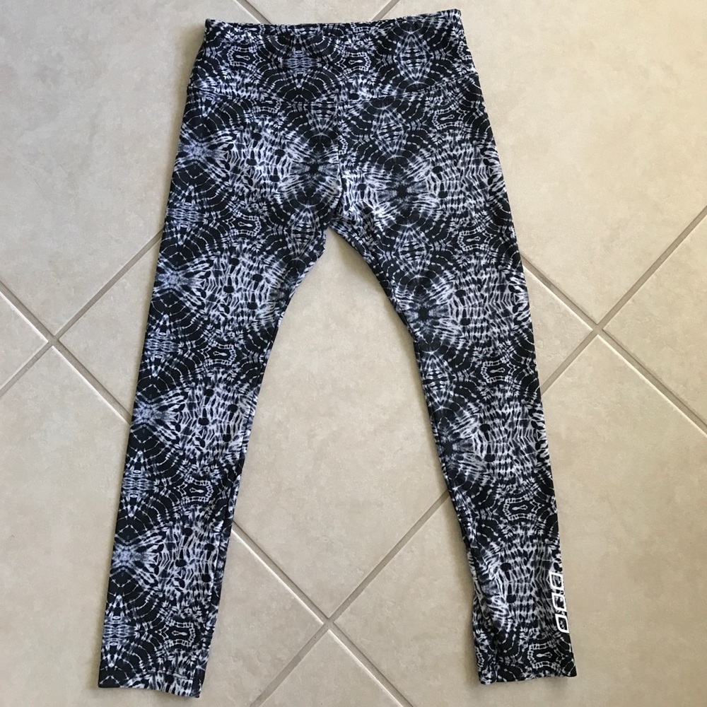 Lorna Jane tie dye tights sz M