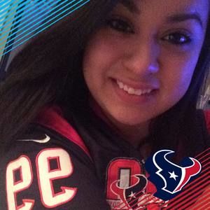 Meet your Posher, Vanessa