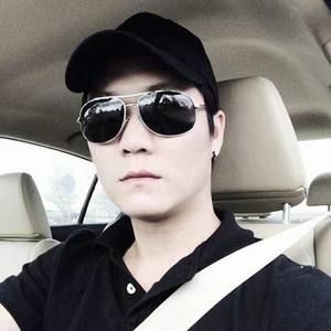 Meet your Posher, Kenny