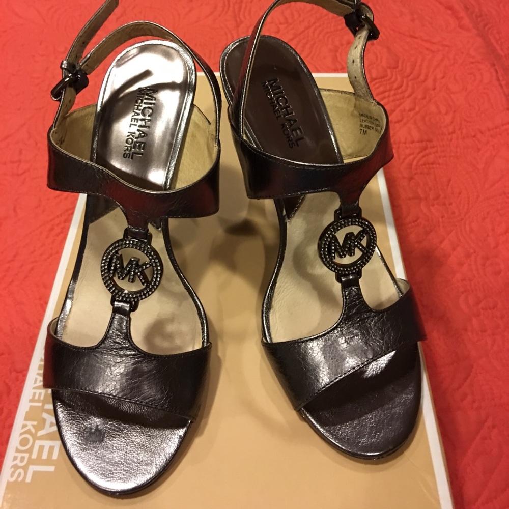 Michael Kors heels only wore a few times
