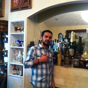 Meet your Posher, Yanik aliza