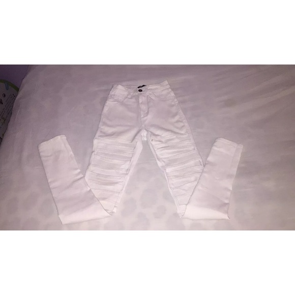 Women Denim Skinny Ripped Stretch Jeans - Picture 1 of 3