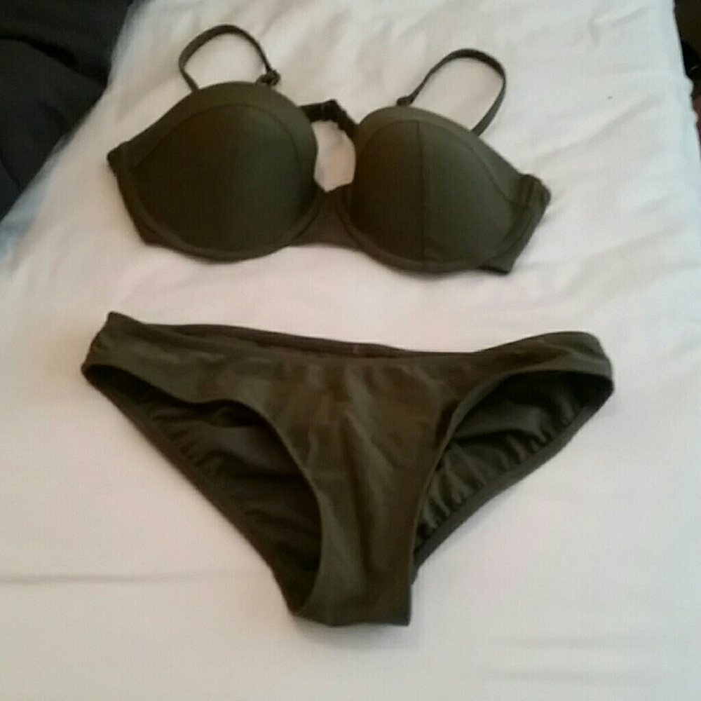 2 piece bathing suit