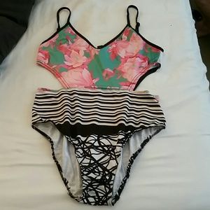 one piece bathing suit