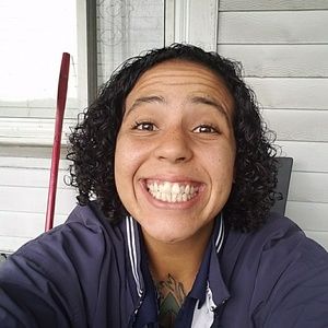 Meet your Posher, Chloe