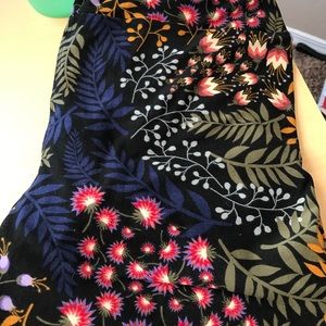 Lularoe tall and curvy leggings- new