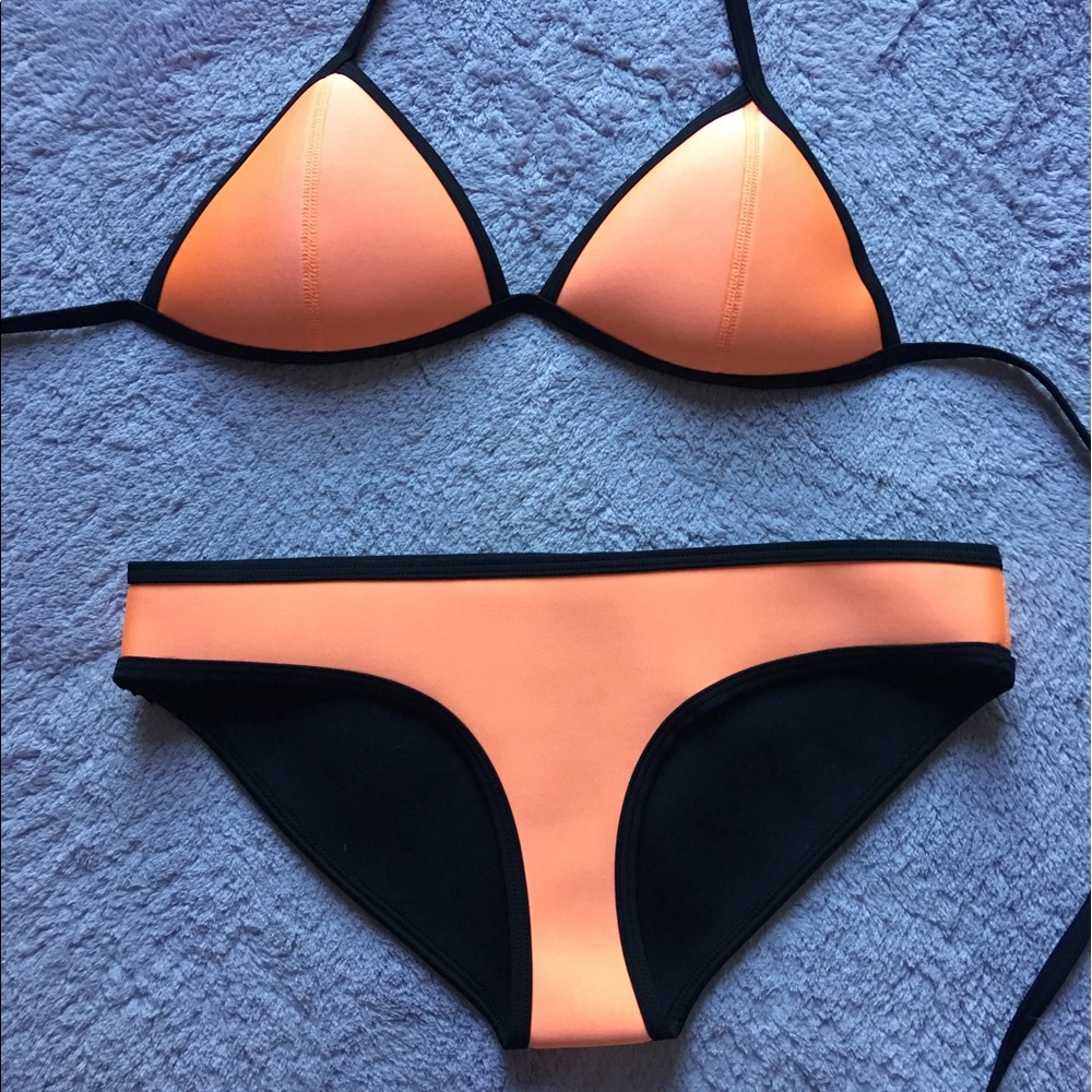 Peach Triangl bikini