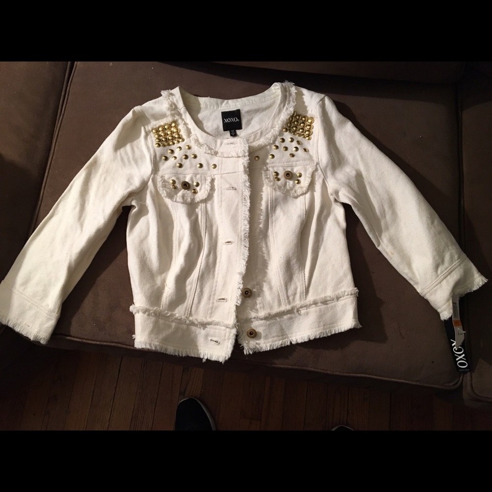 Xoxo Small off white denim jacket