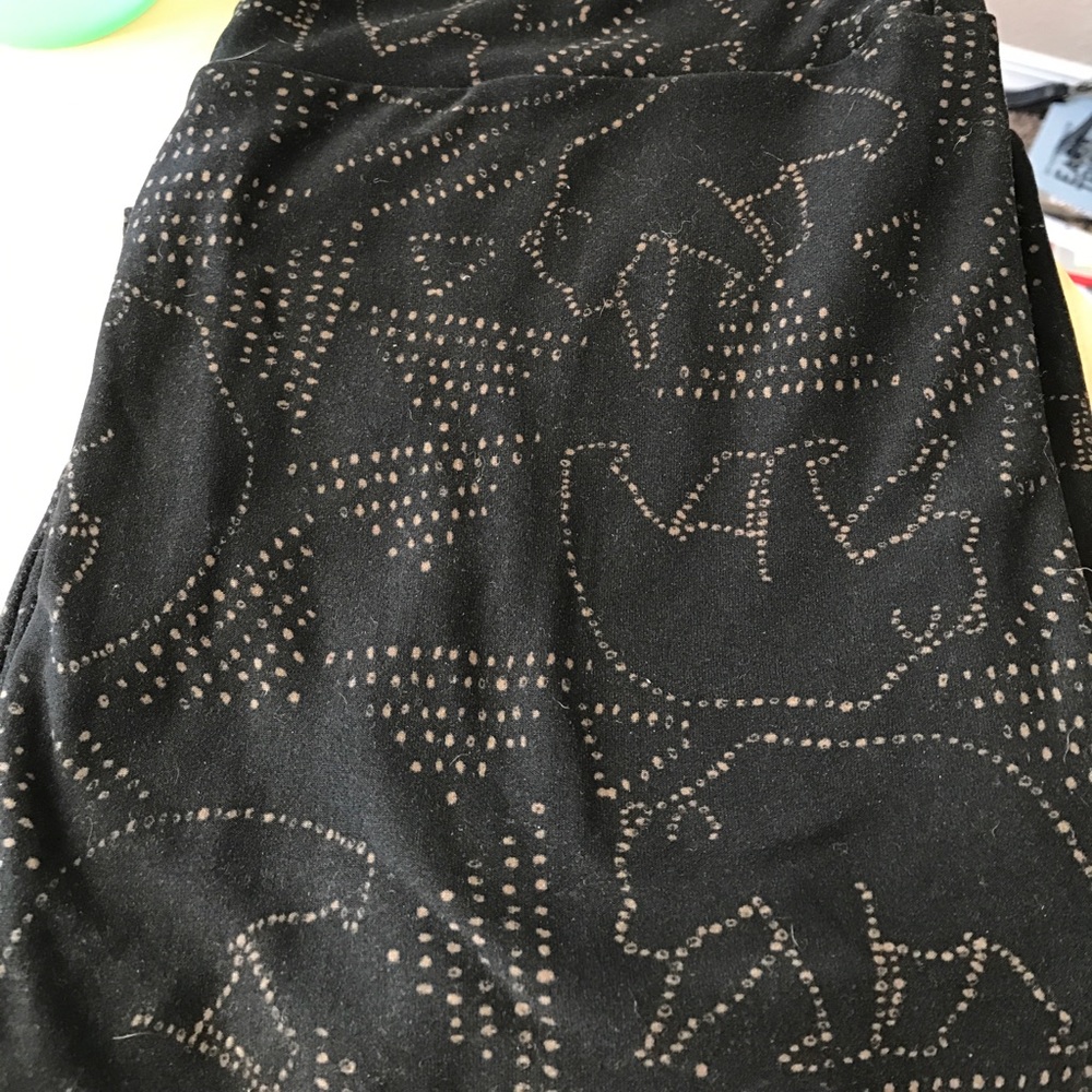 Lularoe tall and curvy leggings