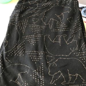 Lularoe tall and curvy leggings