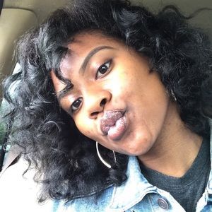 Meet your Posher, Aleah