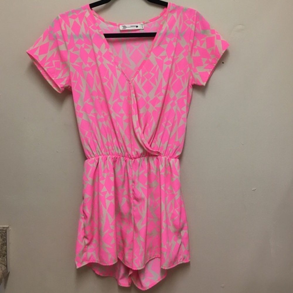 Geometric print buddy love romper