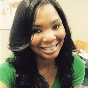 Meet your Posher, Queen