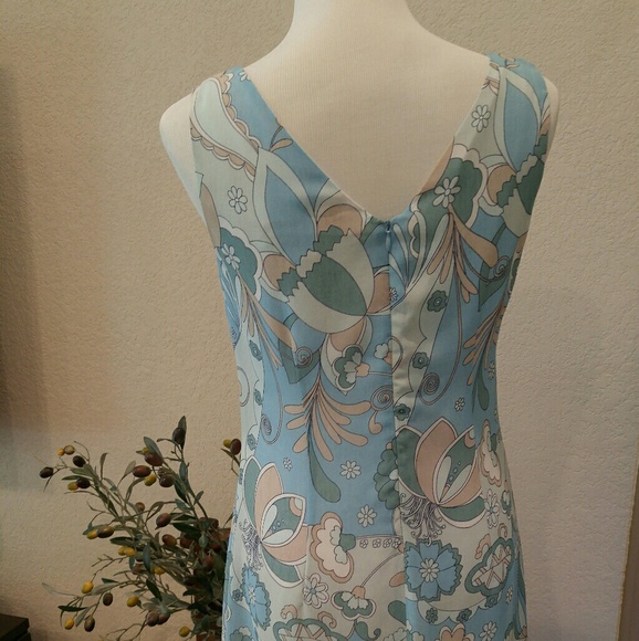 Easy Breezy Modern Dress for Summer - Picture 4 of 6