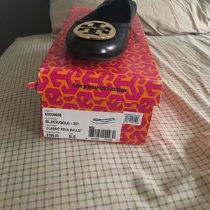 Tory Burch Reva Flats (8.5)