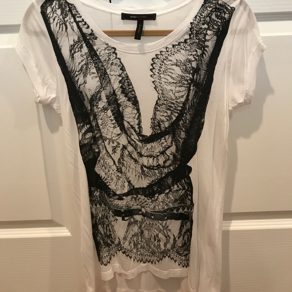 BCBG Maxazria cotton top with lace artwork