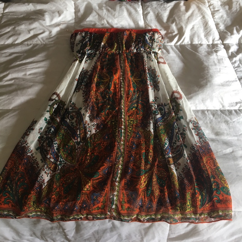 strapless dress