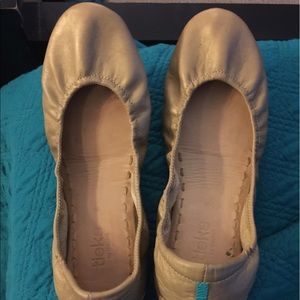Gold Tieks