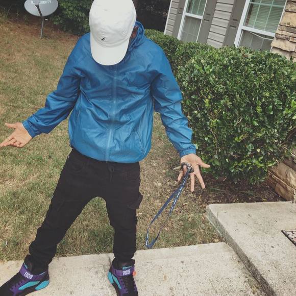 Meet your Posher, Jeezy-james - Picture 1 of 1