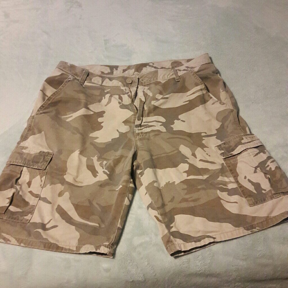 ...Wrangled camo cargo shorts