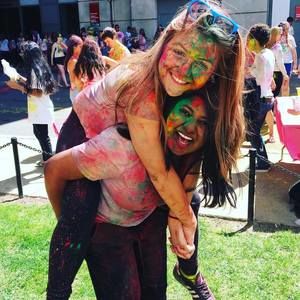 Meet your Posher, Sony