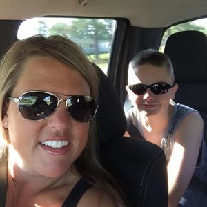 Meet your Posher, April