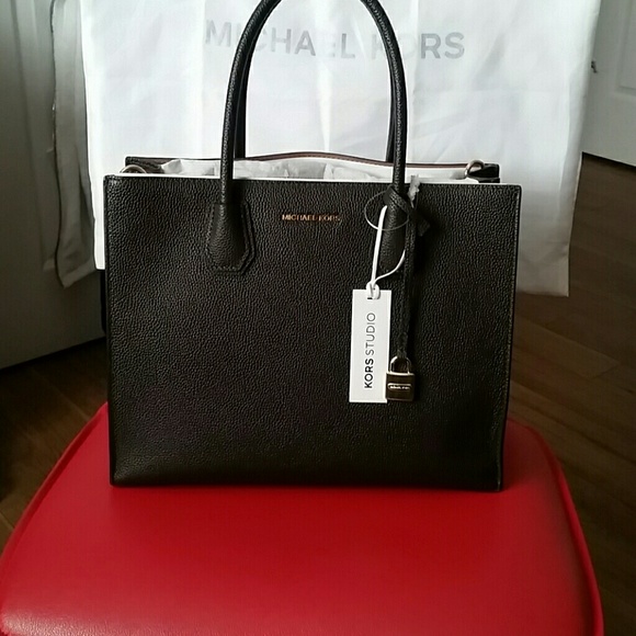 MICHAEL Michael Kors Handbags - Michael Kors Mercer, NWT, Coffee in color