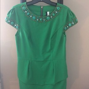 Green Kensie dress with turquoise jewel detail