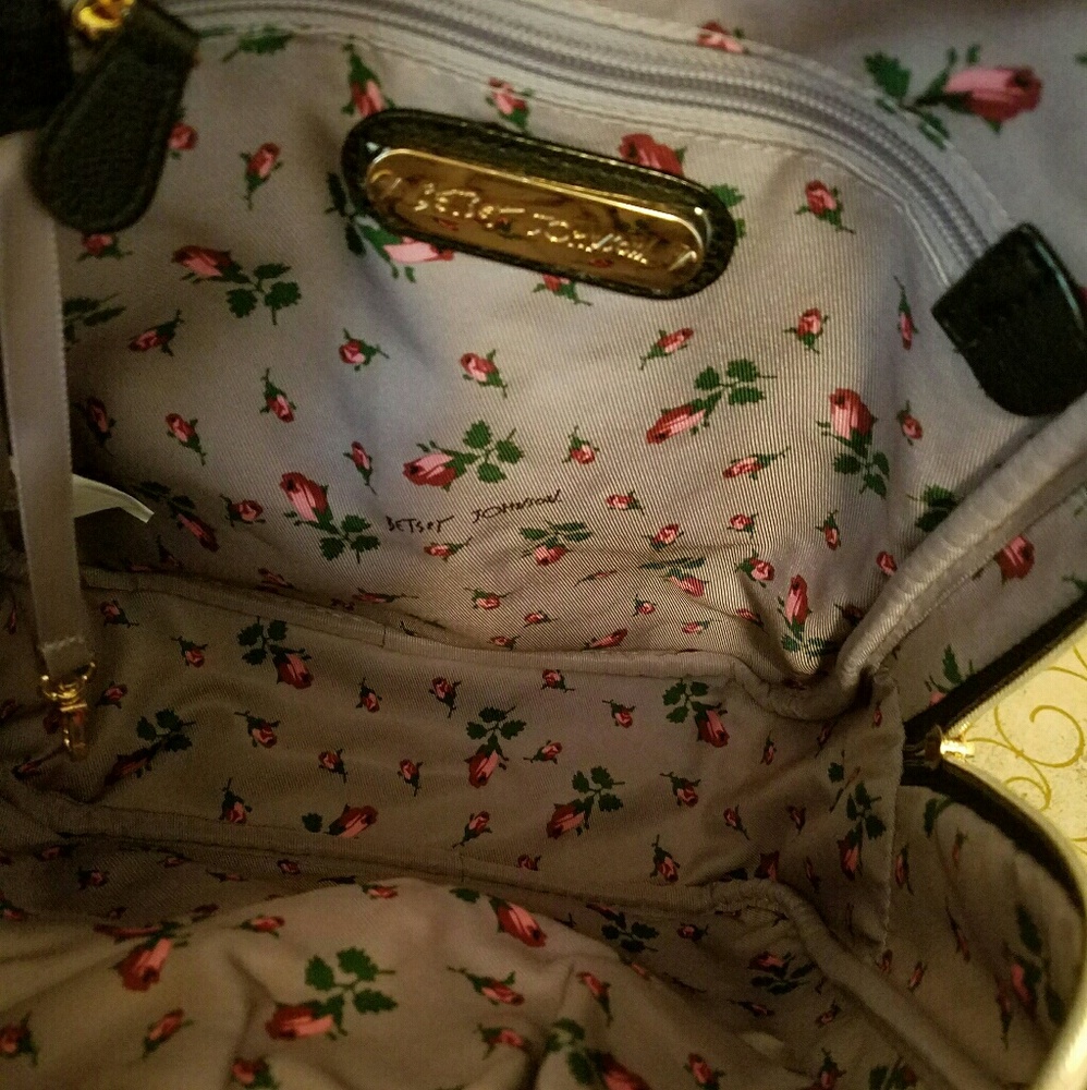 🌷NWT-BETSEY JOHNSON LARGE BACKPACK W EXTRAS! - Picture 4 of 8