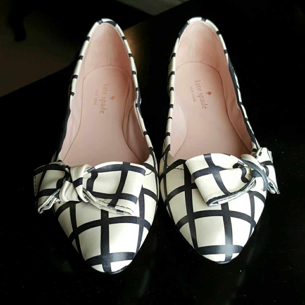 Kate Spade Suki leather flats, NEW