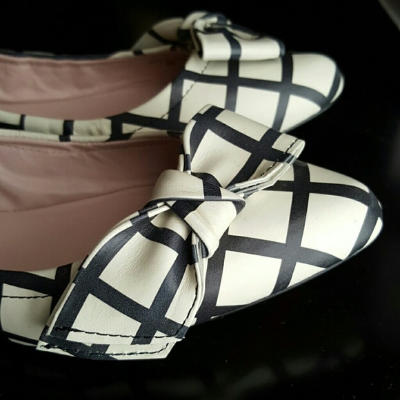 Kate Spade Suki leather flats, NEW - Picture 3 of 3