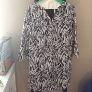 Black and White swirl Kensie dress