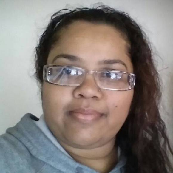 Meet your Posher, Celine - Picture 1 of 1