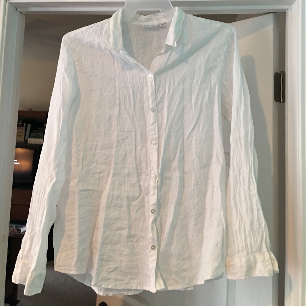 Kim Rogers 100% white Blouse.  Size Large.