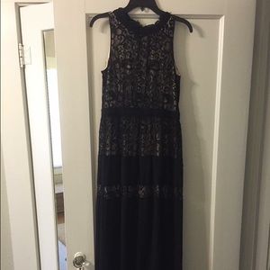 Black lace maxi dress