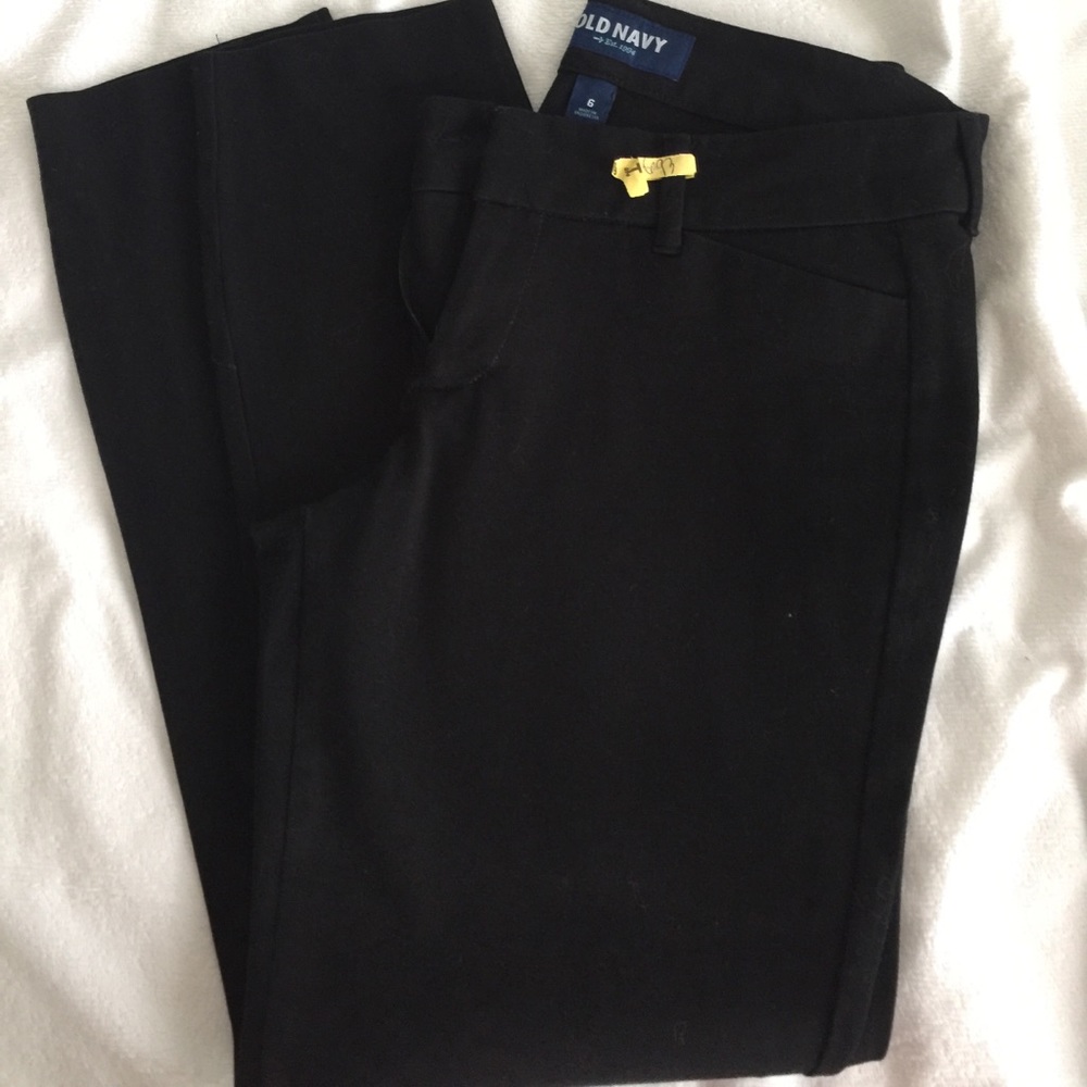 Black pants pixie cut