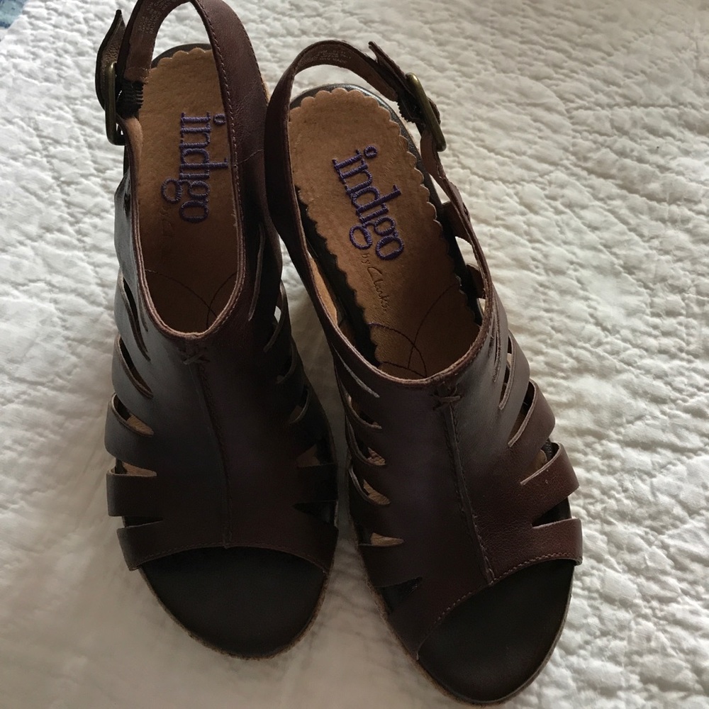 Clarks indigo 6.5 wedges