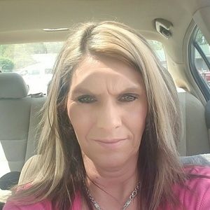 Meet your Posher, Becky