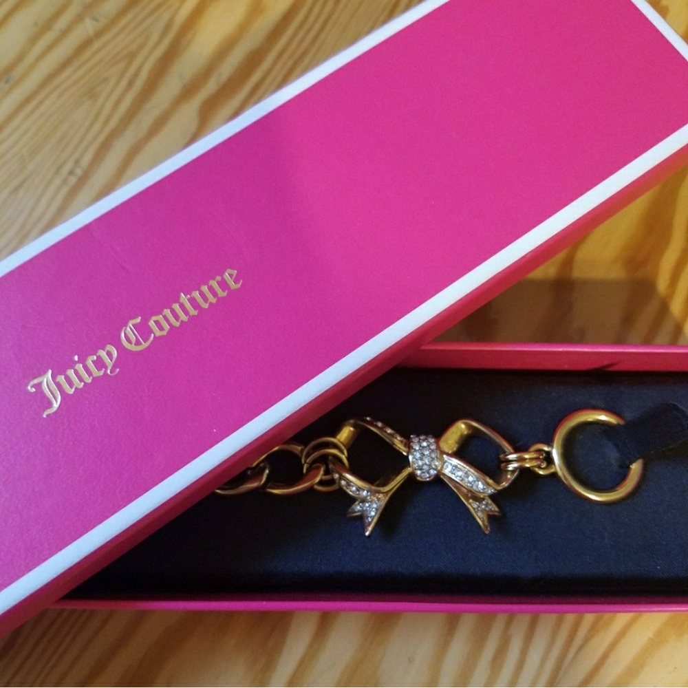Gold bracelet