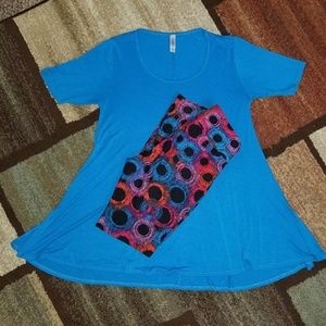 Leggings and perfect T