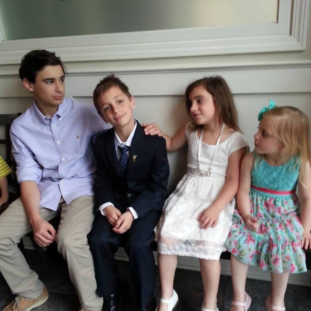 Meet your Posher, Lisa